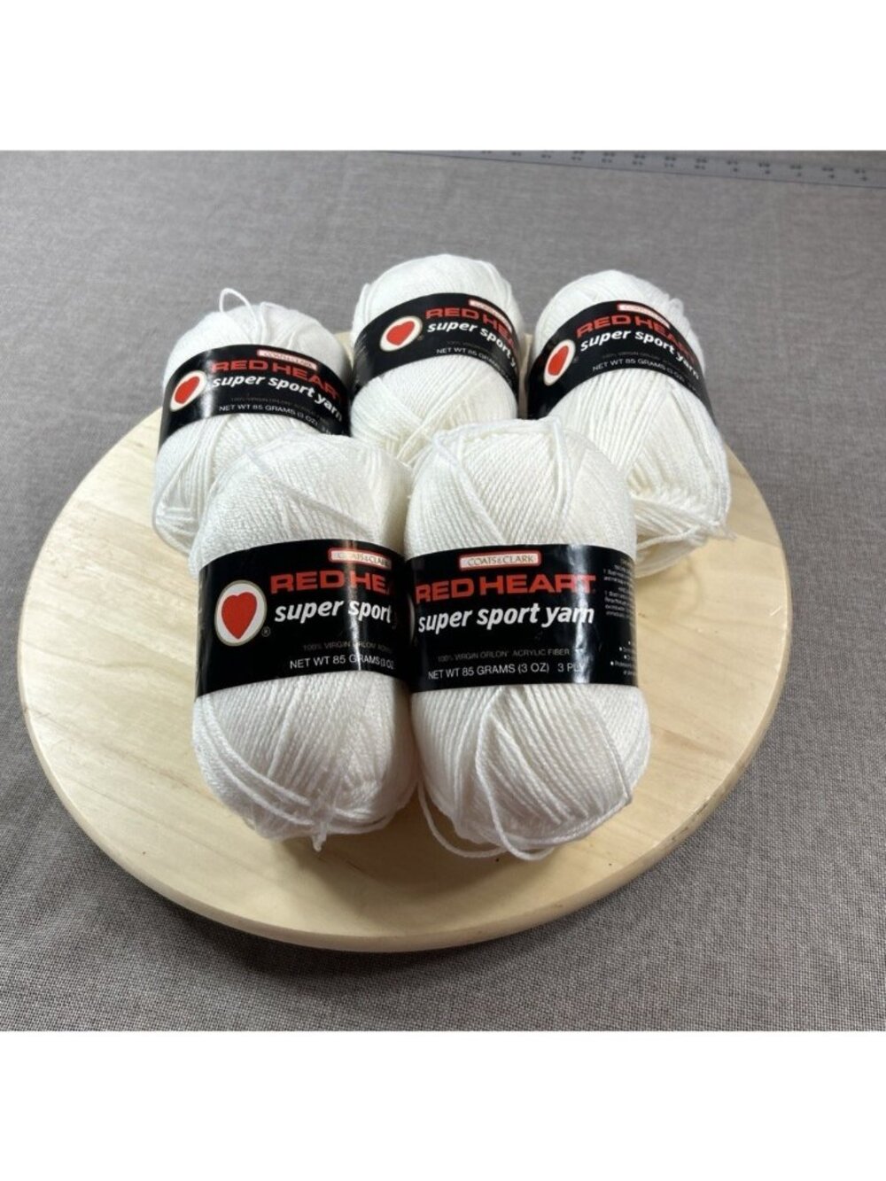 LOT 5 Red Heart Super Sport Yarn Color #1 White Acrylic Coats & Clark 3 Ply 3oz